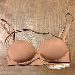 SKIMS Ultimate Push-Up Strapless Bra